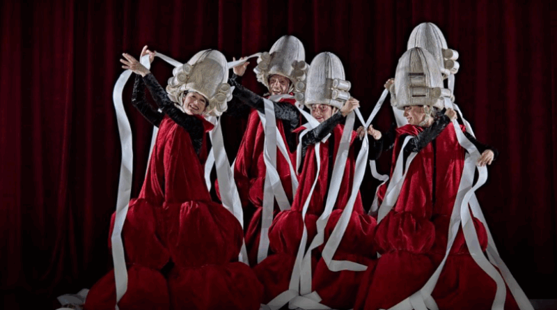 Aracaladanza porta “Va de Bach” al Teatre Municipal des Born