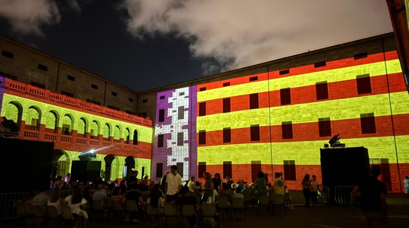 La Misericòrdia es transforma en escenari viu de les rondalles amb l’espectacle de vídeo mapatge “Això era i no era”