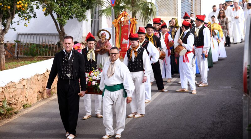 Sant Carles viatjarà als anys 60 per celebrar les seves festes patronals