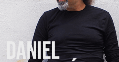 Daniel Higiénico i Toni Pastor uneixen música, humor i crítica social a Musikbox