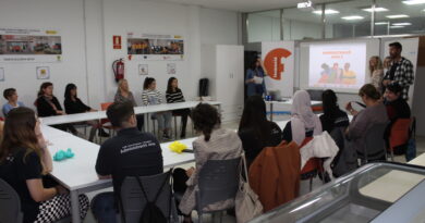 Obertes les inscripcions als Programes Mixtos 2025 i als cursos gratuïts de l’Escola de Formació de Santa Eulària des Riu