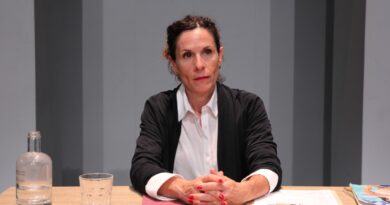 El Teatre Principal d’Inca presenta Bèsties, de Monica Dolan, amb Marta Marco i col·loqui post-funció