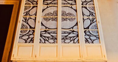 Víctor Alaluf exposa “El Mirador”, una instal·lació sobre la fragilitat i la condició humana