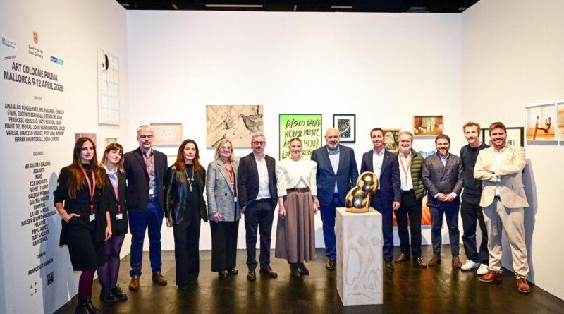 Tensions gravitatòries: LA BIBI + REUS porta l’art col·laboratiu a Art Cologne 2025