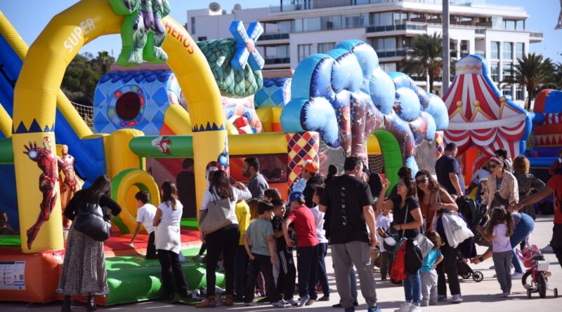 Cuidinfants converteix Santa Eulària en un gran espai de joc, drets i participació infantil
