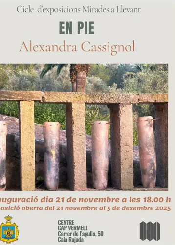 «En Pie», nova exposició d’Alexandra Cassignol al Centre Cap Vermell