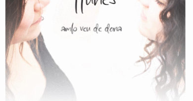 DUES LLUNES – Amb veu de dona