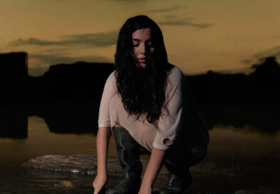 Júlia Colom presenta Paradís, el seu segon àlbum ja disponible