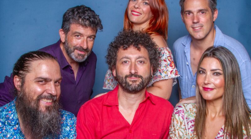 Escena 101 celebra dos años de improvisación con un espectáculo en varios escenarios y un ‘jamraoke’ participativo