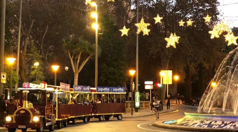 El Tren de Nadal de Palma torna a circular amb rutes pel centre i l’Eixample