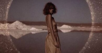 «Tierra de Bes», una lectura dramatitzada per redescobrir l’Eivissa fenícia des de l’escena