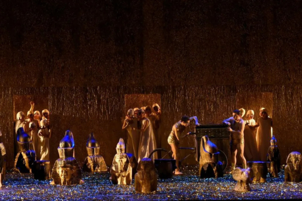 “La corte de Faraón”, sàtira, erotisme i música al Teatre Principal