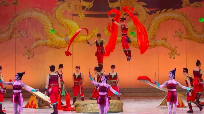El Gran Circo Acrobático de China deslumbra en Ibiza con un espectáculo internacional de gran formato