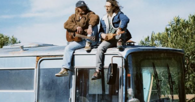 Concert íntim al Teatre de Santa Eulària amb música nascuda dels viatges