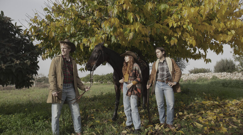 Qui dubta d’en Clint Eastwood s’estrena al Teatre del Mar dins el cicle Literactua