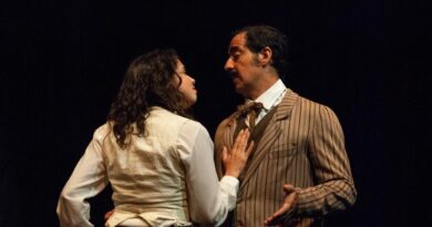 Iguana Teatre porta “Petites tragèdies” a Ciutadella amb una mirada contemporània de Puixkin