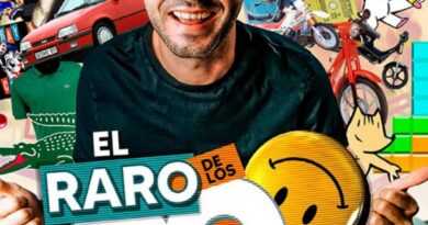 “El raro de los 90”, el humor generacional de David Domínguez llega al Teatro Pereyra