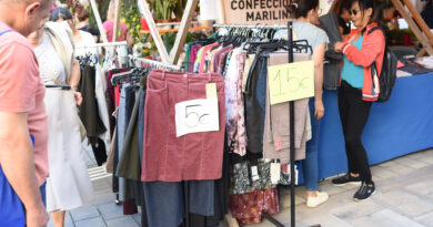 La Fira d’Estocs de Primavera torna a Santa Eulària amb moda, música i grans descomptes