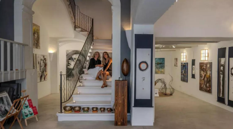 Art, so i emoció a Enso Art Gallery amb “Luciérnaga”