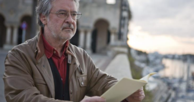 La Biblioteca Pública de Ciutadella adopta el nom de Joan F. López Casasnovas en un acte d’homenatge